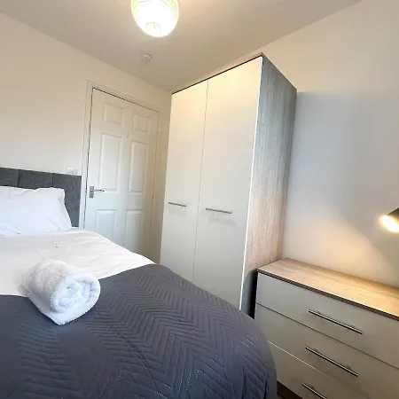 Beck House By Blue Skies Holiday home